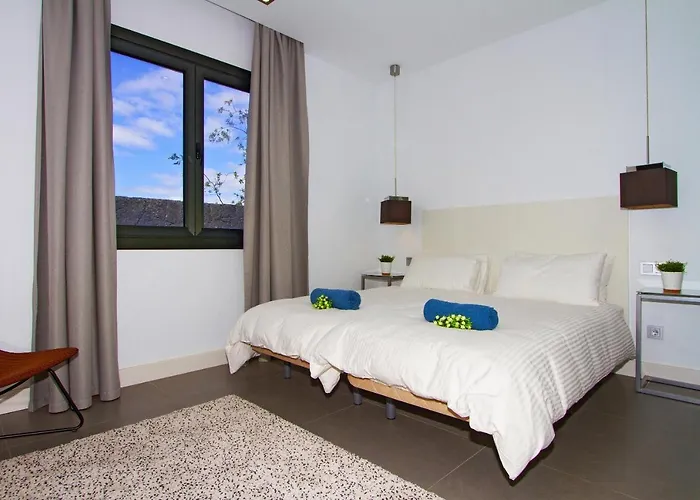 Villa Luxury Mojones Short Walk To Old Town Private Heated Pool Tías