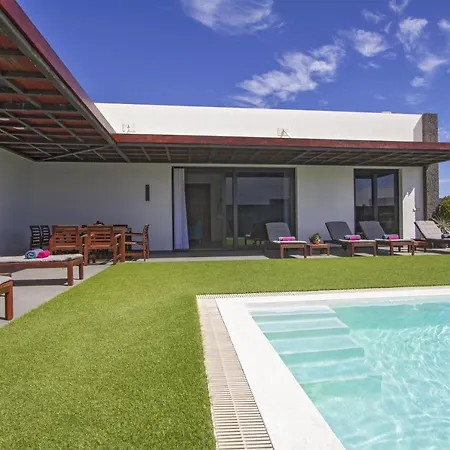 Mojones: Luxury Retreat With Heated Pool Near Old Town * Tias